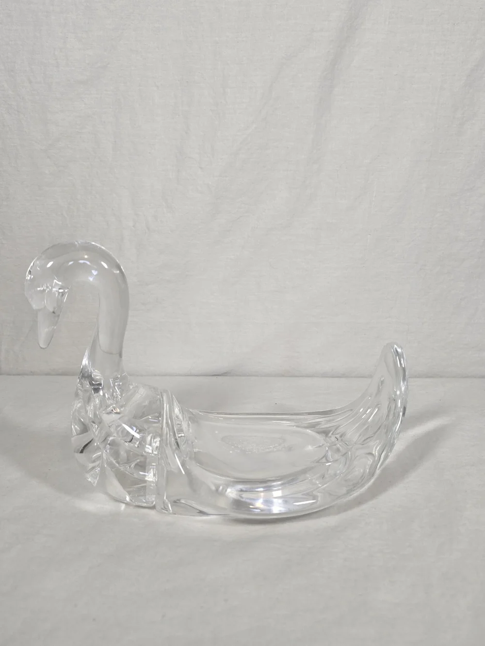Vintage Clear Lucite Acrylic Swan Guest Towel Holder Soap Dish Trinket Tray